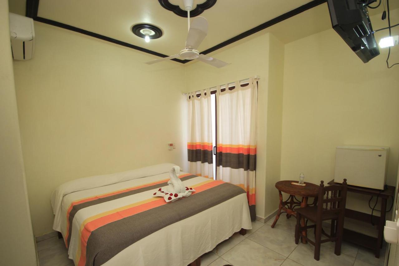 Hotel Posada Diamante Санта-Крус-Хуатулко Экстерьер фото