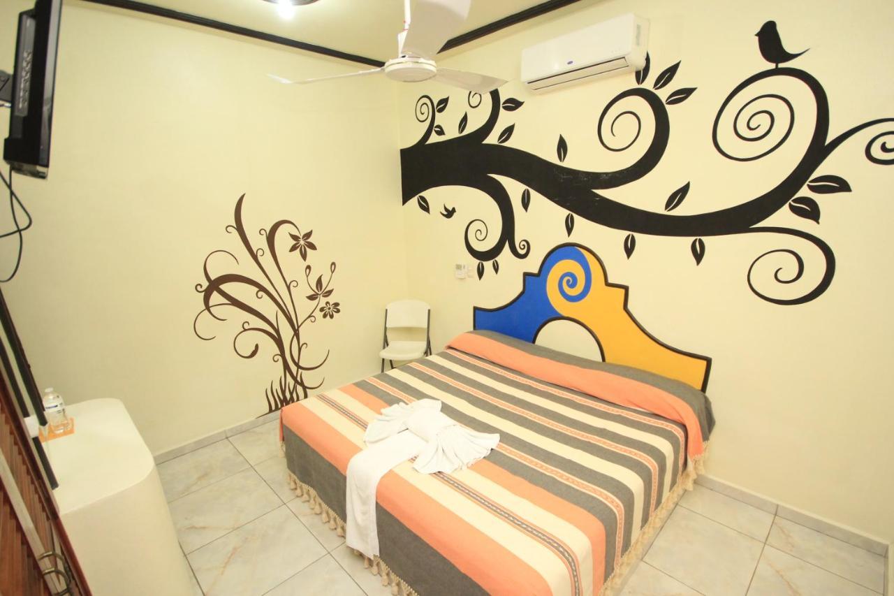 Hotel Posada Diamante Санта-Крус-Хуатулко Экстерьер фото