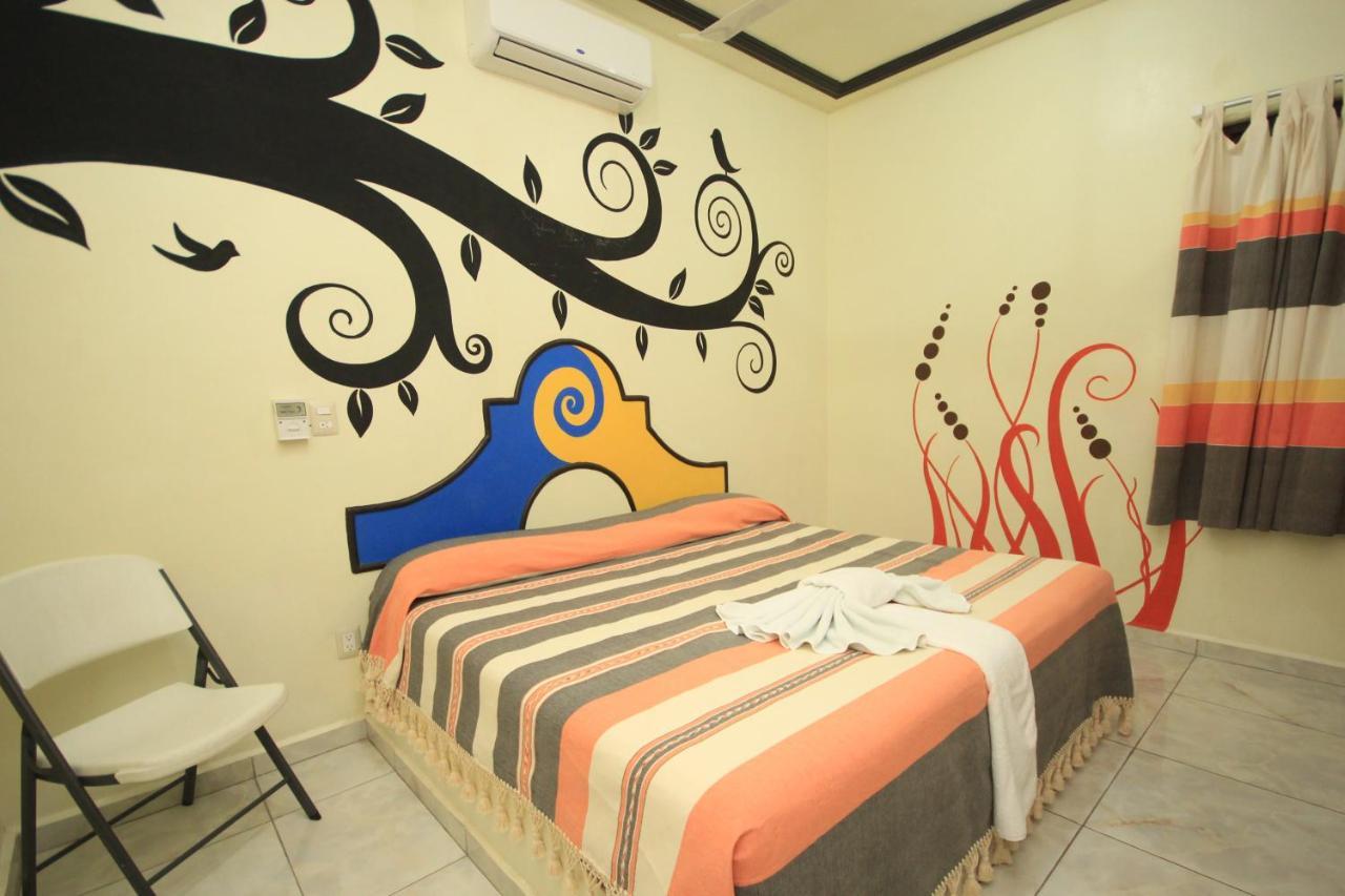 Hotel Posada Diamante Санта-Крус-Хуатулко Экстерьер фото