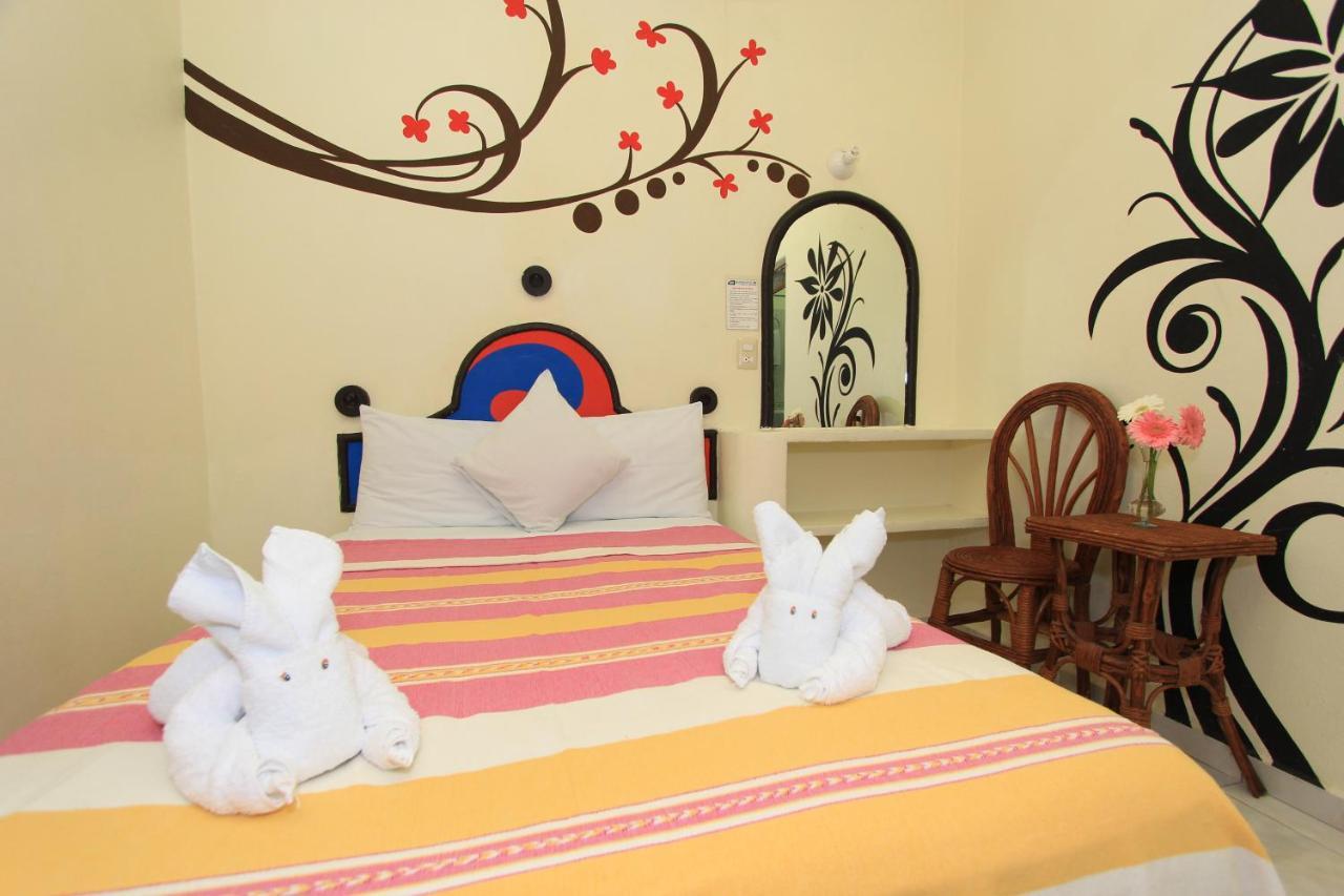 Hotel Posada Diamante Санта-Крус-Хуатулко Экстерьер фото