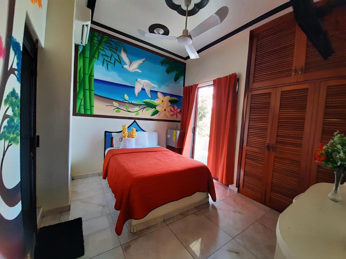 Hotel Posada Diamante Санта-Крус-Хуатулко Экстерьер фото
